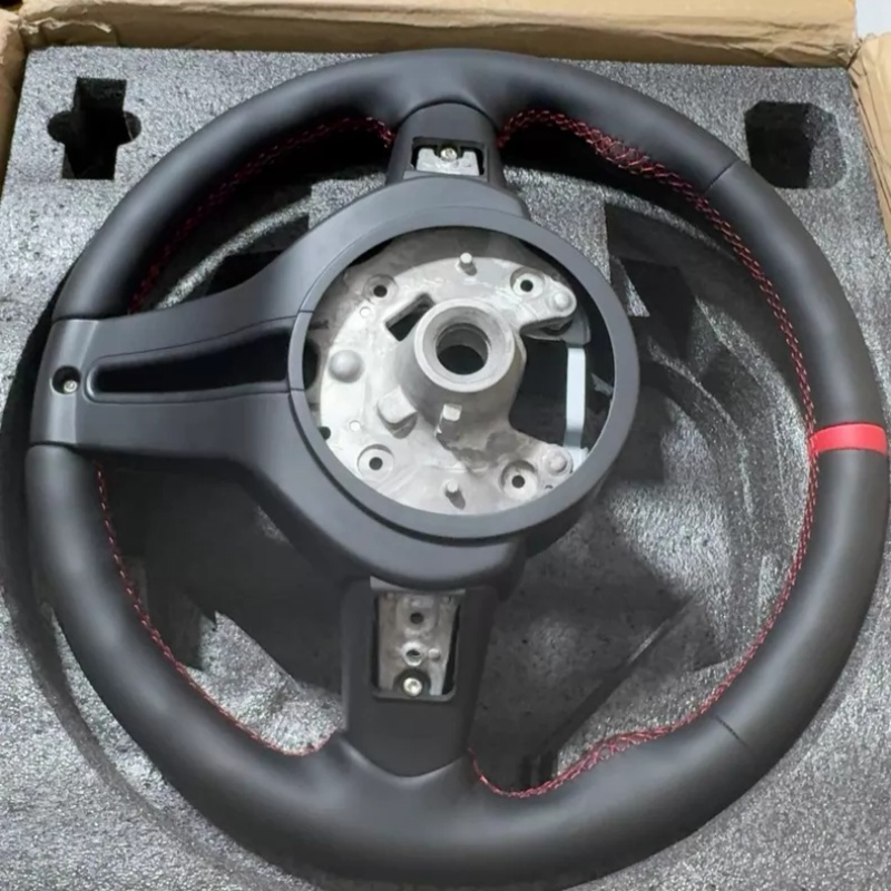 Volante in Pelle per Auto BMW  - Tech Car Accessories recensione e prezzo