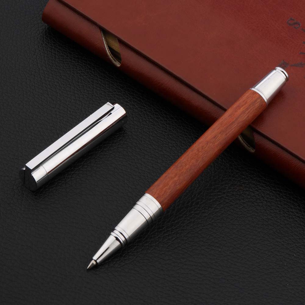Penna a sfera in legno 200 di  - High Tech Office Accessories recensione e prezzo