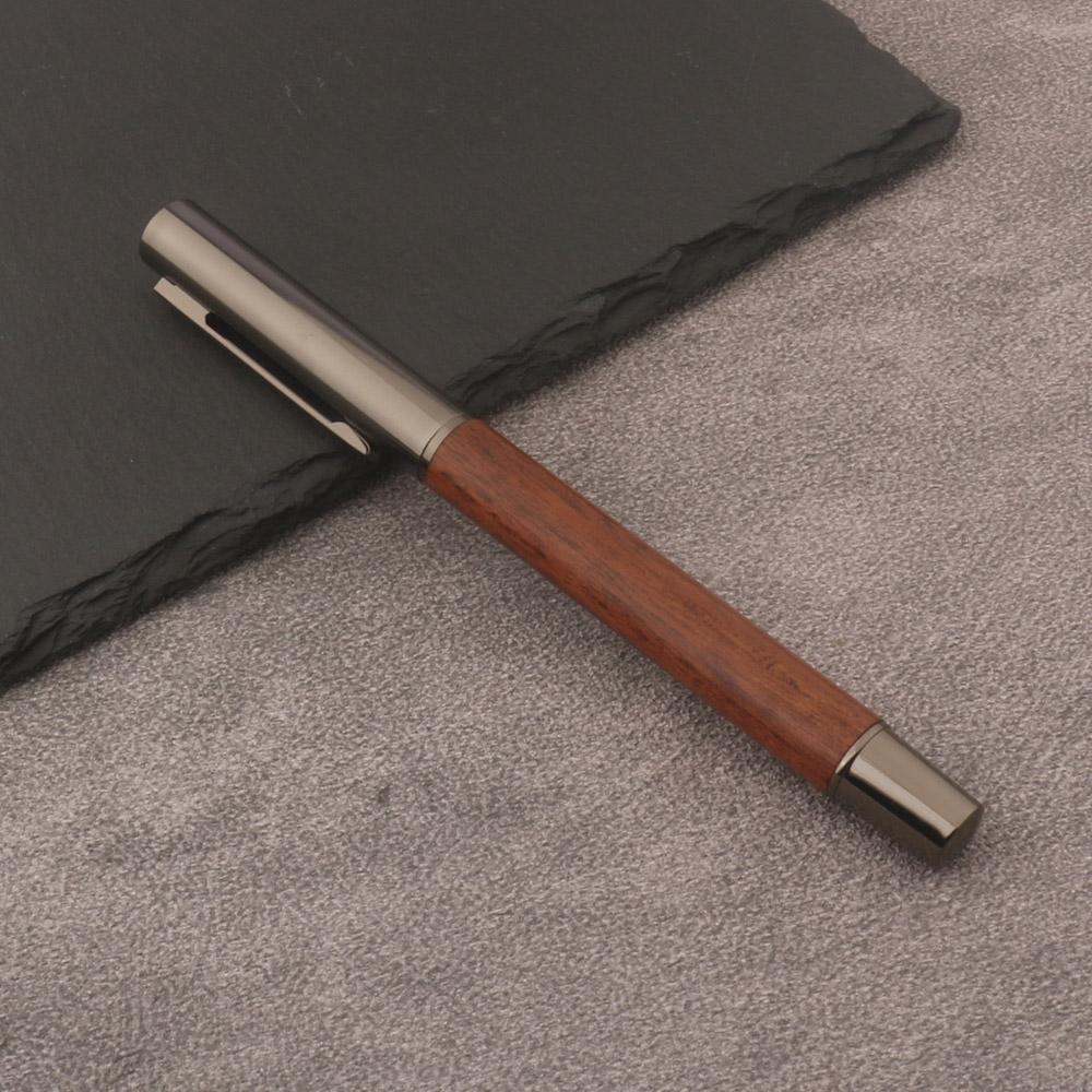 Penna roller in legno di alta  - High Tech Office Accessories recensione e prezzo